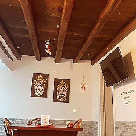 La Casetta Del Borgo ปาแลร์โม ภายนอก รูปภาพ